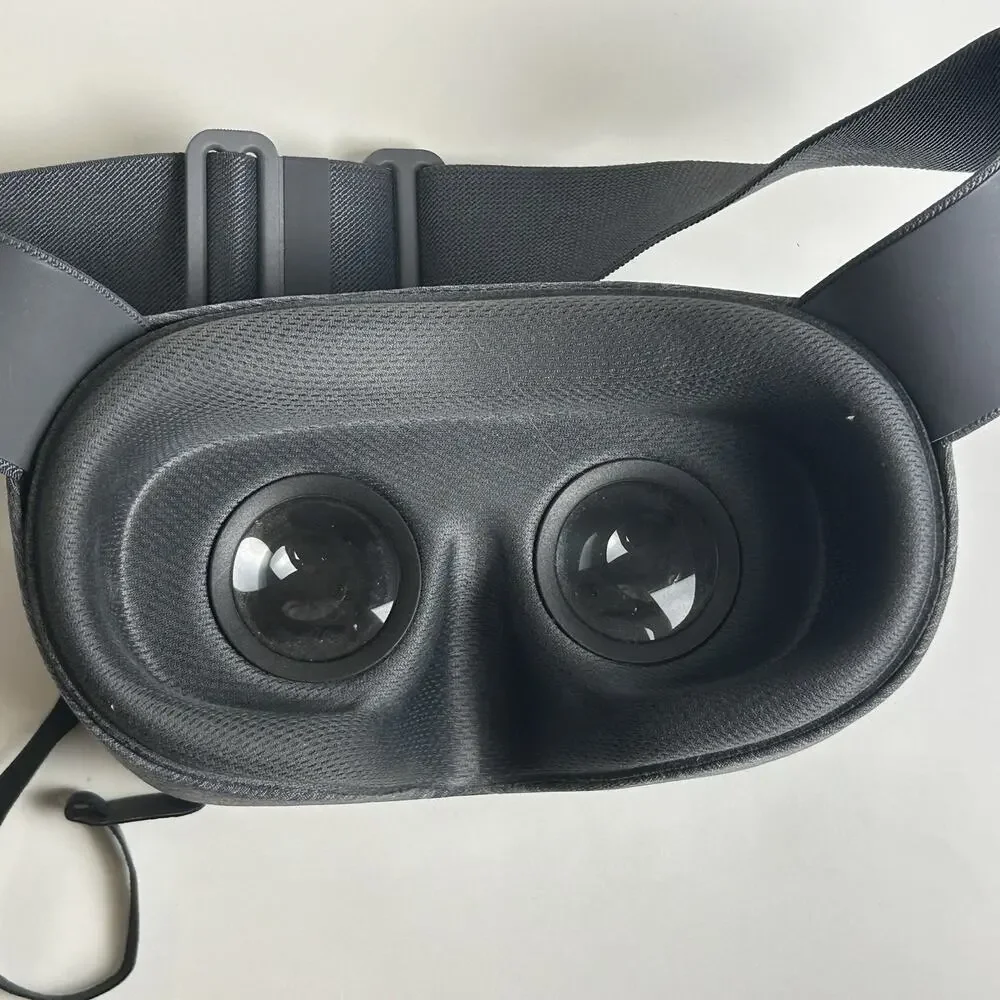 Google Daydream View 2017 VR Headset Controller Charcoal 2nd Gen
